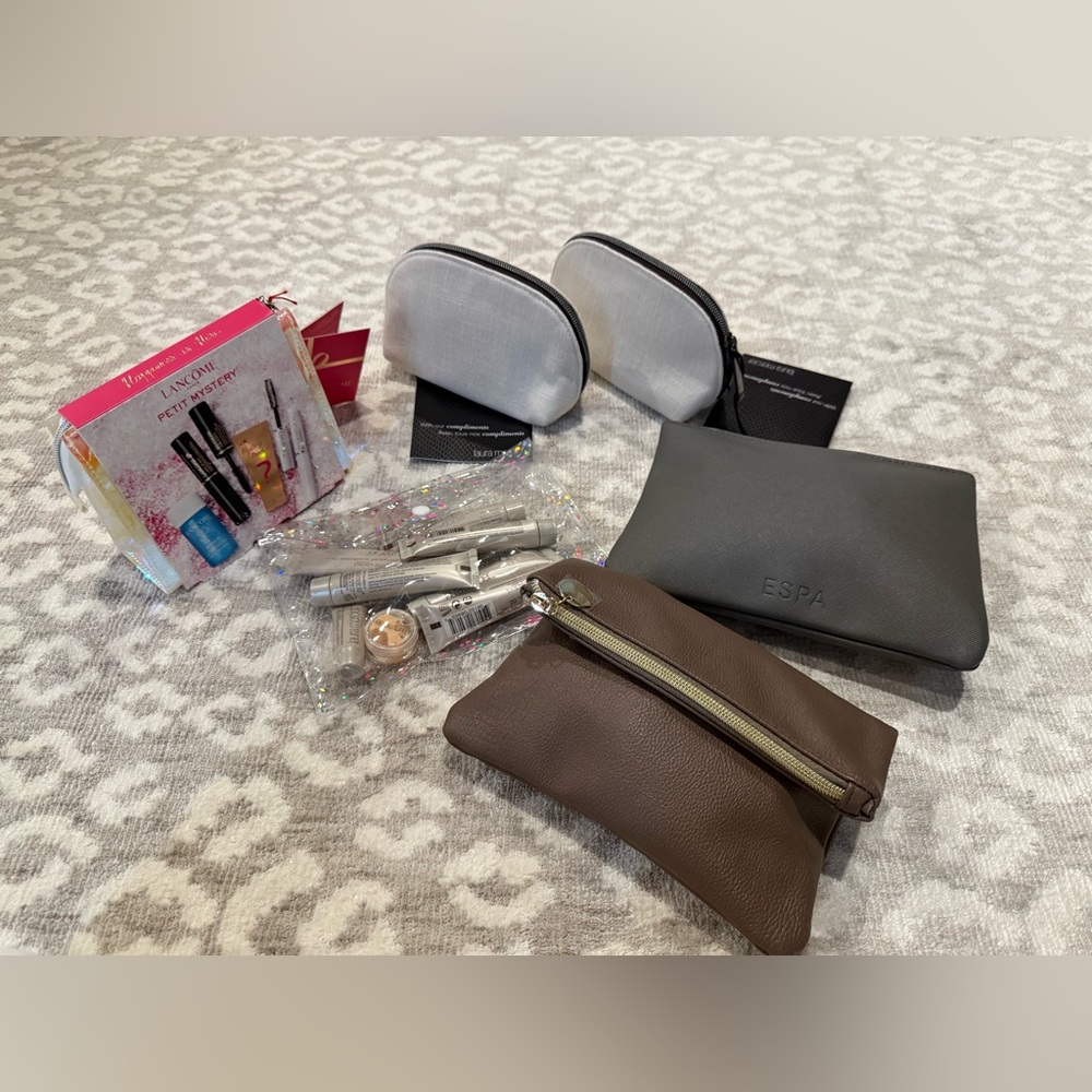 Laura Mercier, Estée Lauder Cosmetic Case Bundle w/ travel size Samples